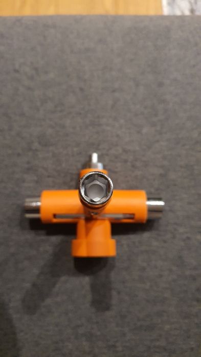 Reflex multitool klucz wielofunkcyjny do deskorolki Utilitool Skateboa