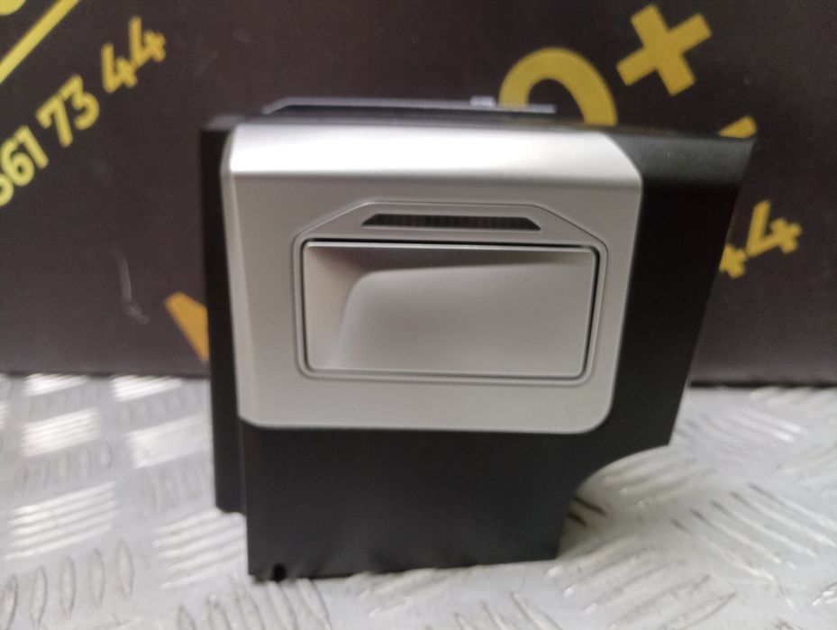 Ароматизатор на панель приладів BMW X5 G05 БМВ Х5 Г05 освіжувач