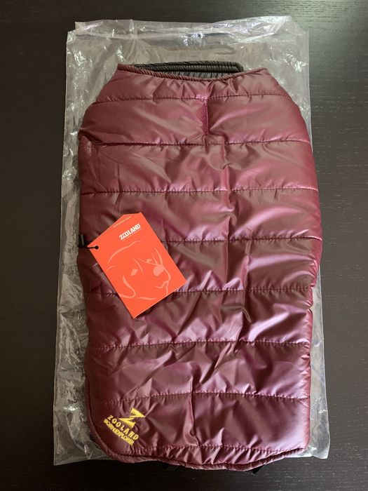 Capa impermeável e almofadada para cão