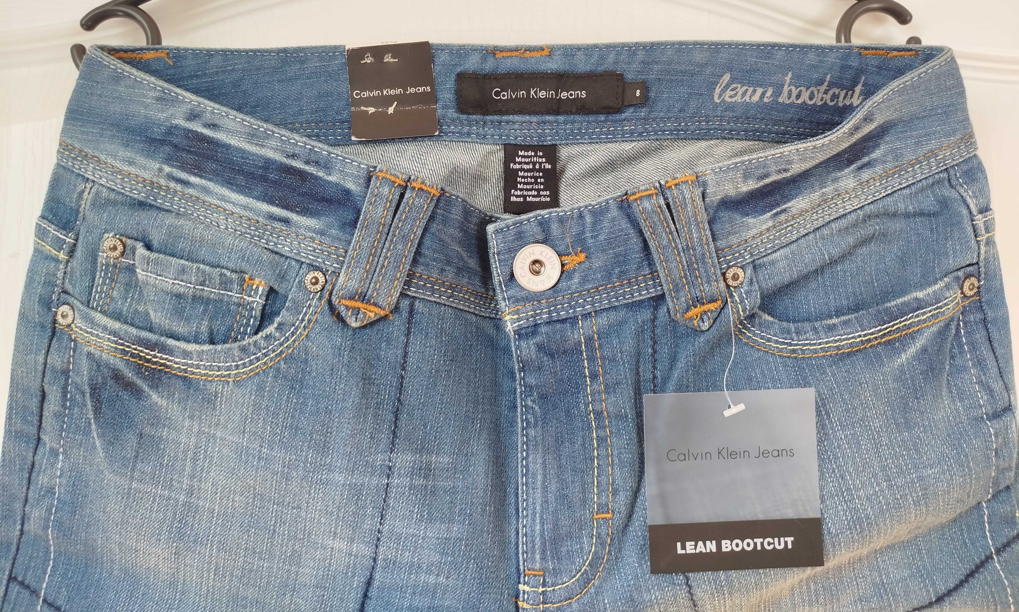 Jeansy damskie Calvin Klein Jeans Lean Bootcut Size 8/32 niebieskie