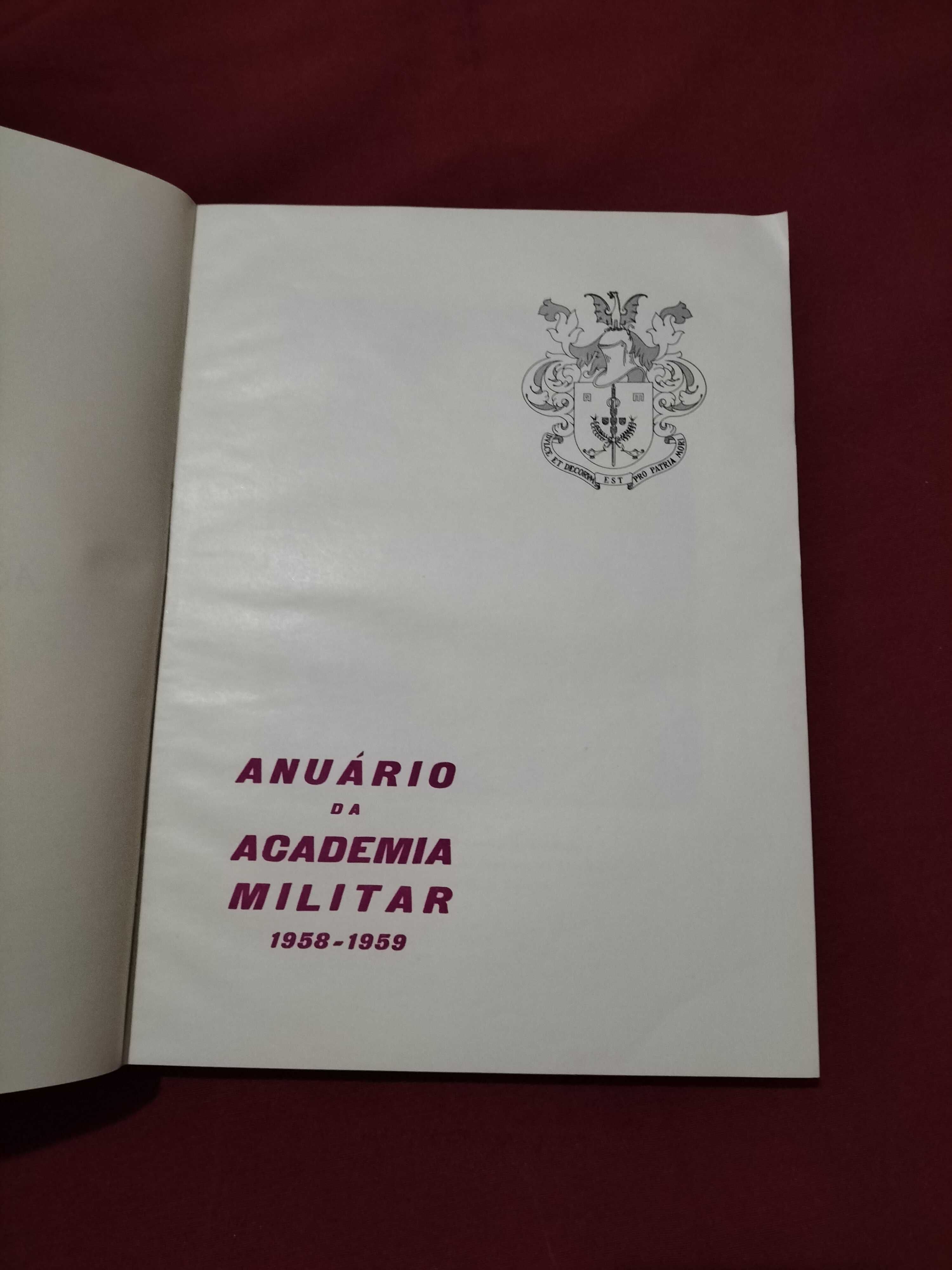 Livro "Anuário da Academia Militar 1959 a 1959"