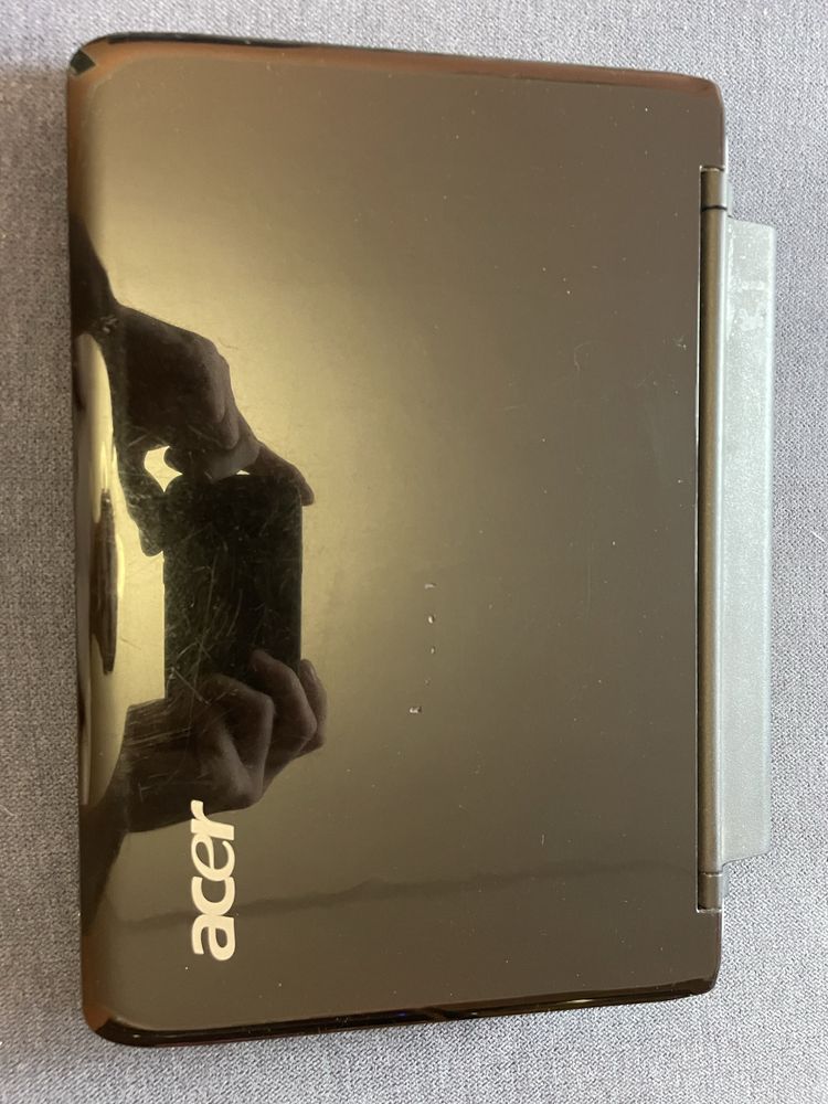 Acer One za3 без зарядки