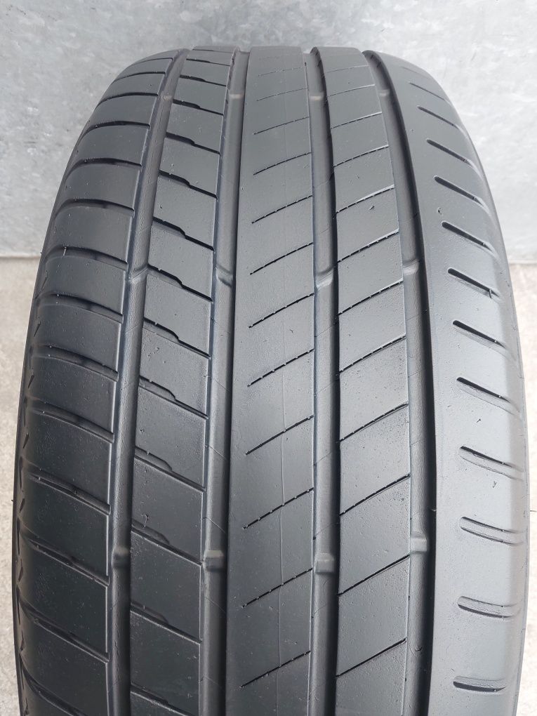 245/50/19 105W 1 Sztuka Bridgestone Alenza 001 6mm 2019 rok