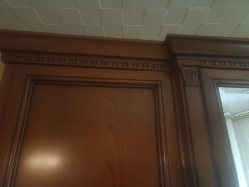 Włoska szafa 5 drzwiowa, fazowane lustra