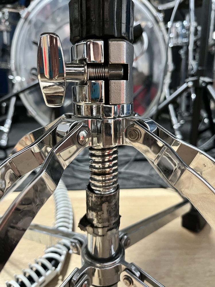 Pearl Roadster stołek tron perkusyjny z oparciem