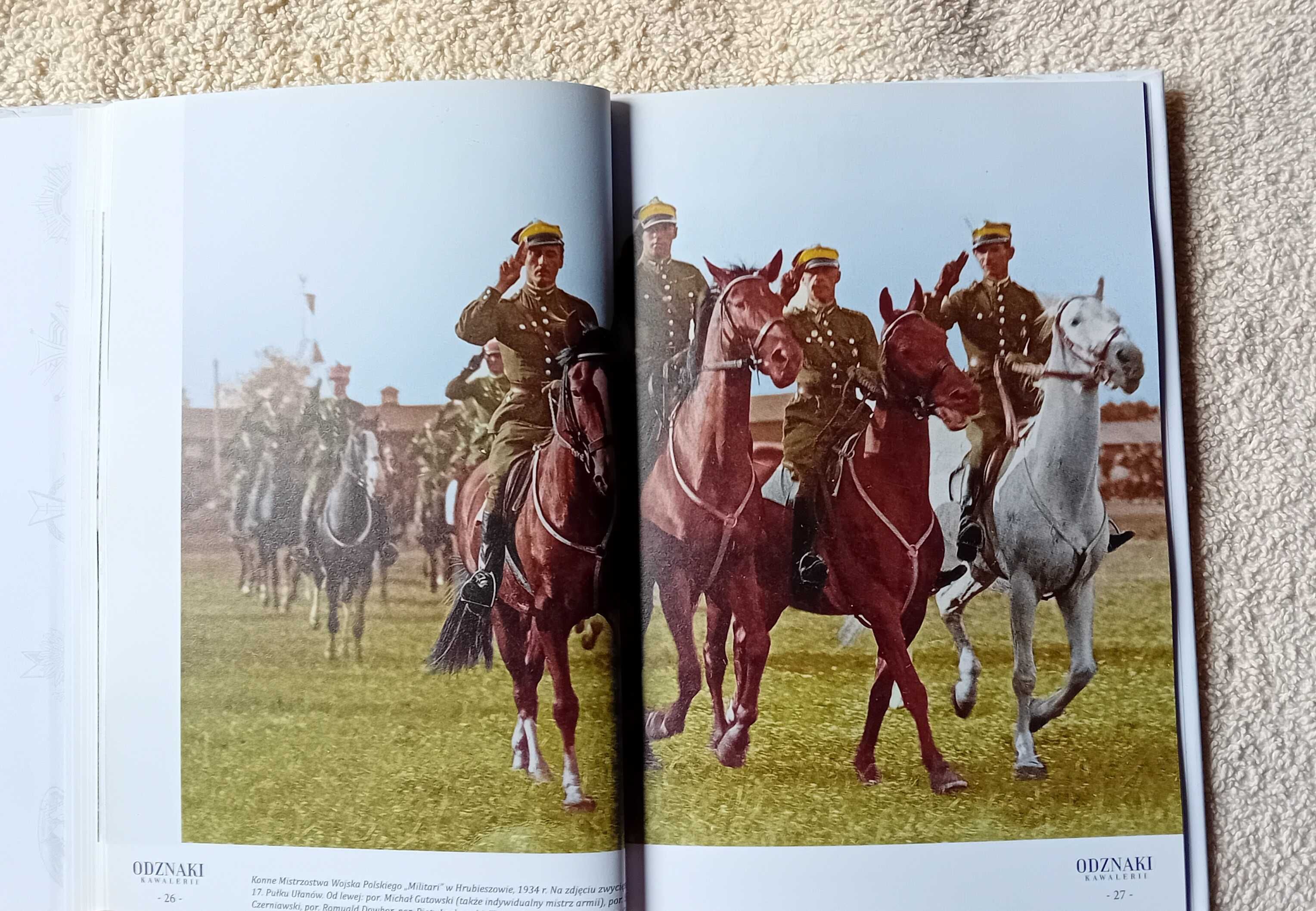 Odznaki kawalerii. Tom 3. 17 Pułk Ułanów. Edipresse, 2019 r.