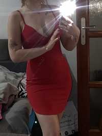Sexy czerwona sukienka