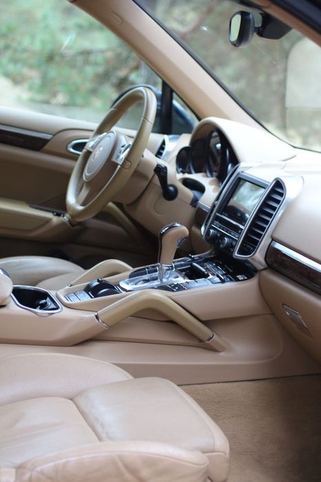 Porsche Cayenne 2011 3.6