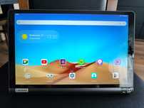 Lenovo Yoga tab głośniki Jbl
