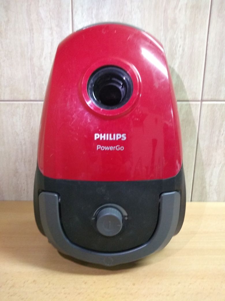 Odkurzacz Philips PowerGo FC 8243/09 750W NIESPRAWNY