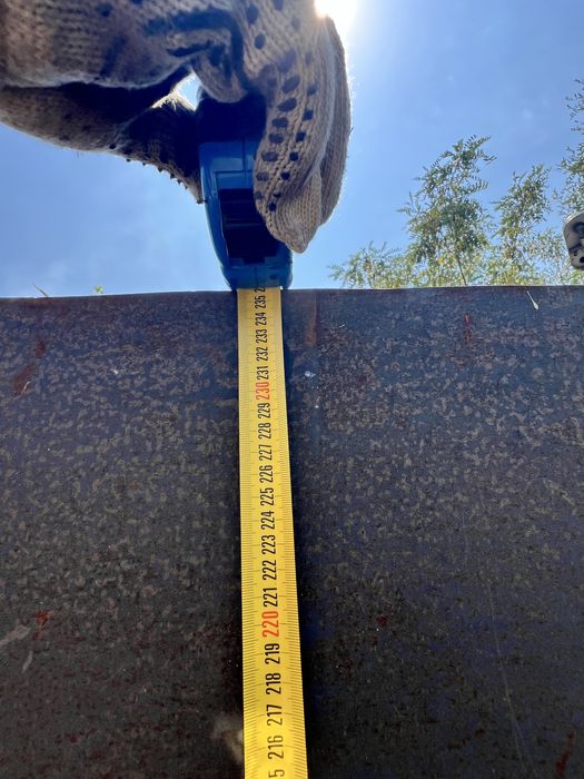 Продам дверь металлическую