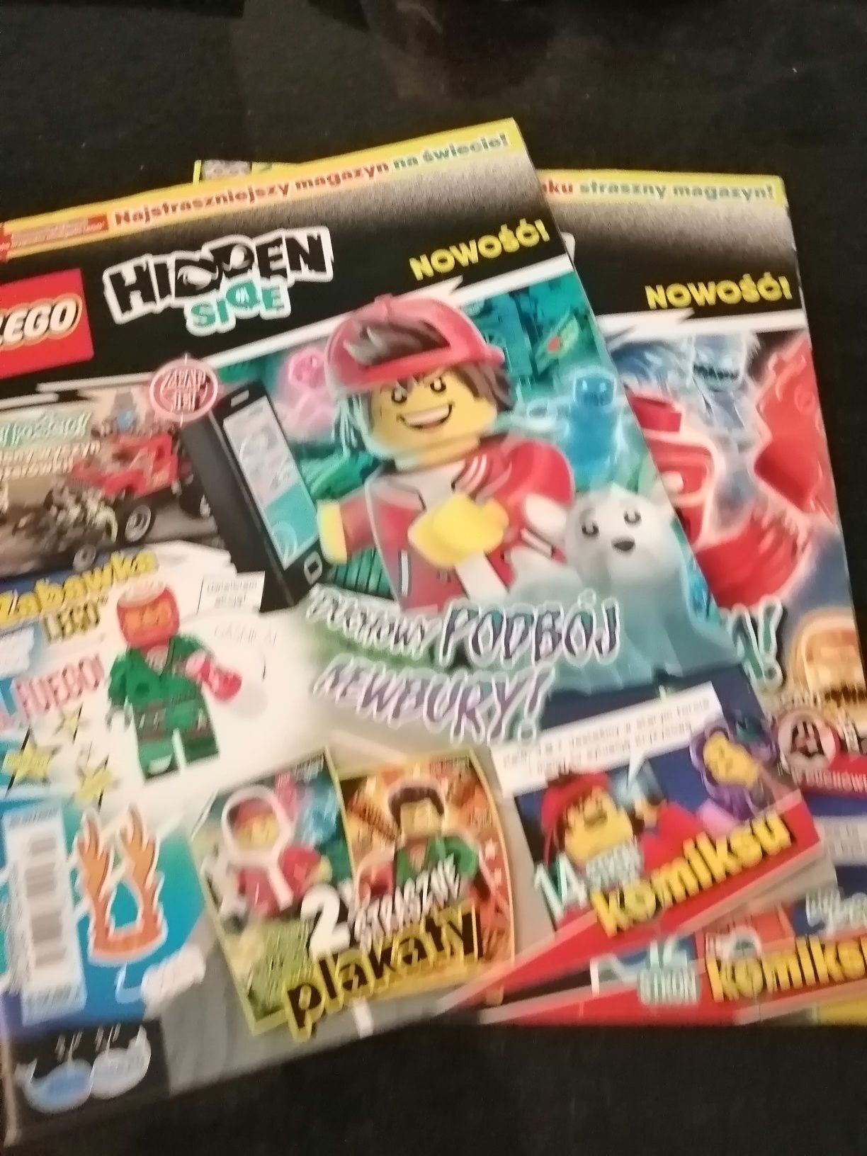 Magazyny gazetki lego z plakatami