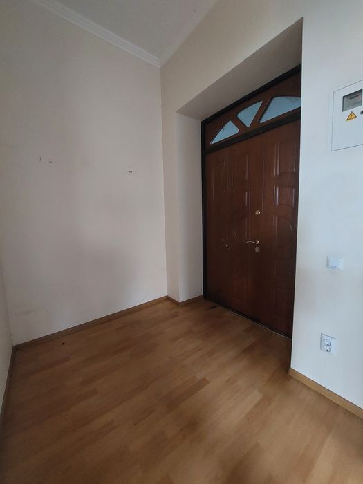Продаж 2 кім. кв. приватн типу 79м2 вул. Франка м. Дрогобич