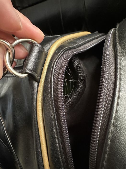 Fila дорожня сумка чорного кольору