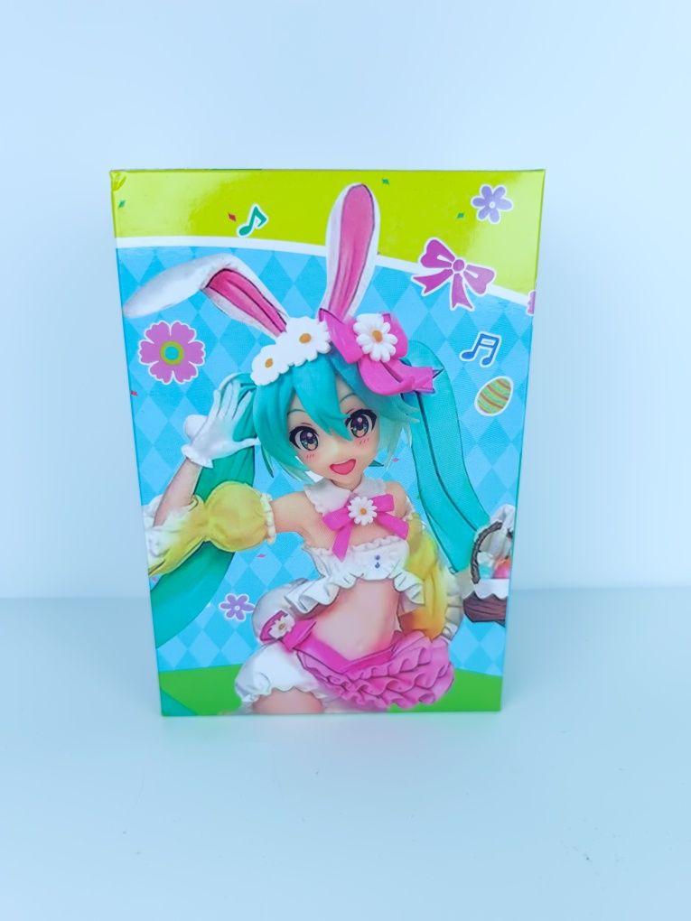 Hatsune Miku Easter Bunny, Хацуне Міку Великодній зайчик 22 см