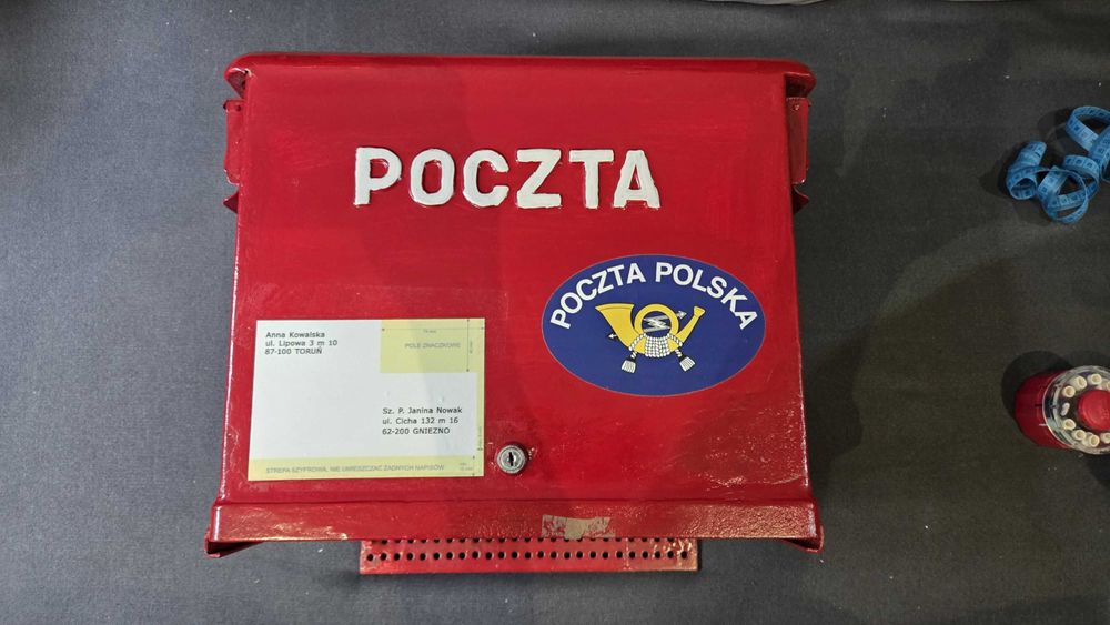 Skrzynka na listy POCZTA POLSKA czerwona