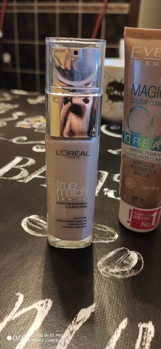 Kremy bb CC Loreal true match