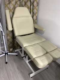 Педикюрне крісло - кушетка мод. 246Т бежевого кольору