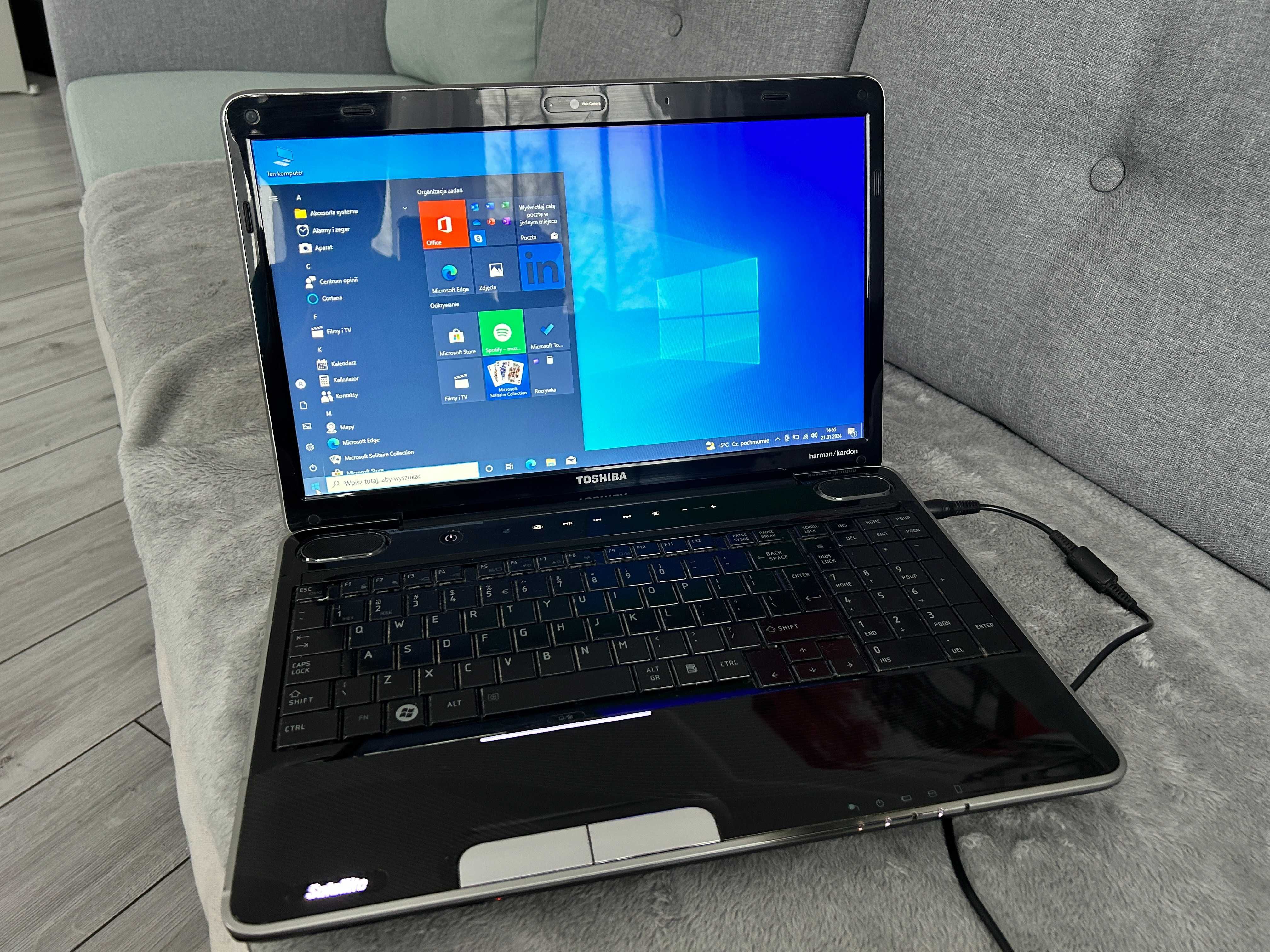 Toshiba Satellite A500-1CD wraz z zasilaczem