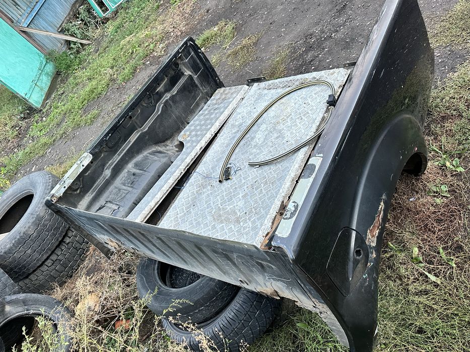 Кунг задній кузов Navara D40