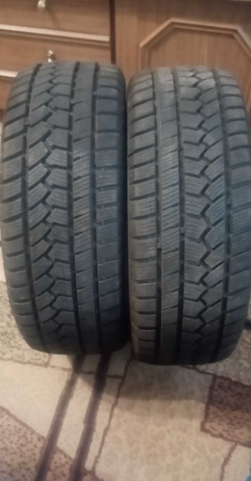 Гума зимова автомобільна Sunfull 195/50 R15 пара