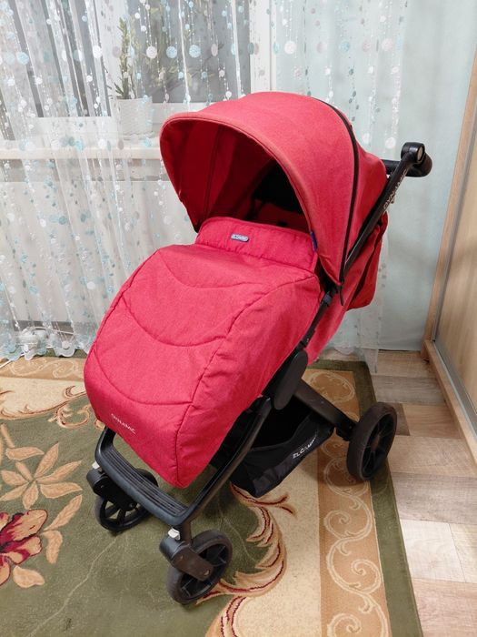 Продам прогулянкову коляску