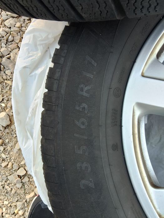 Jantes aro 17 com pneus novos 5 furos