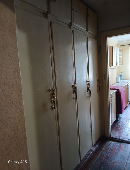 Сдам комнату в доме гостинного типа 10метров.а