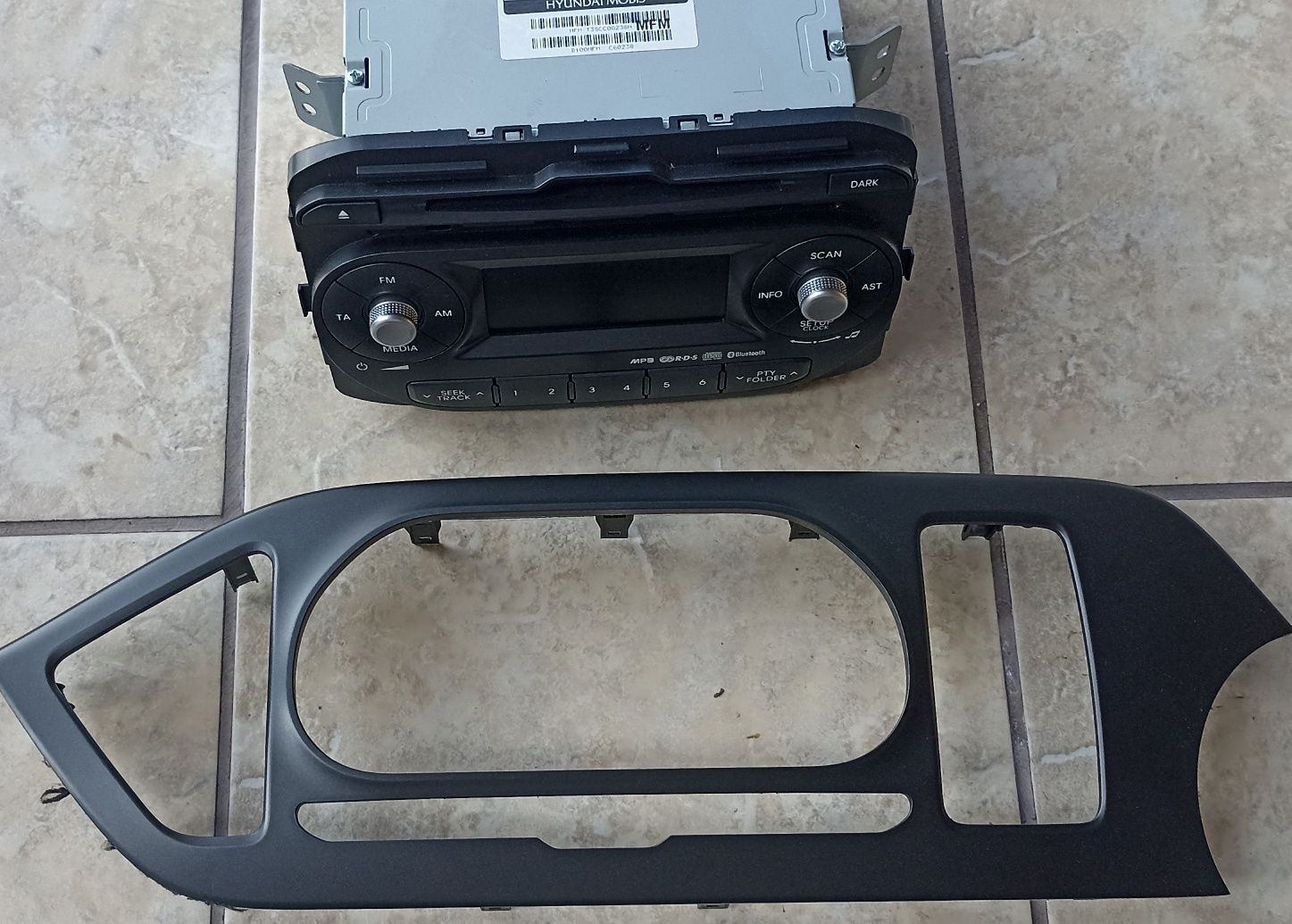CD магнітола Kia Picanto