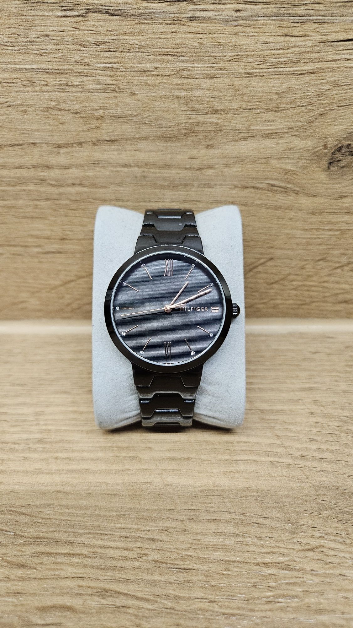 Zegarek damski - Tommy Hilfiger AVERY