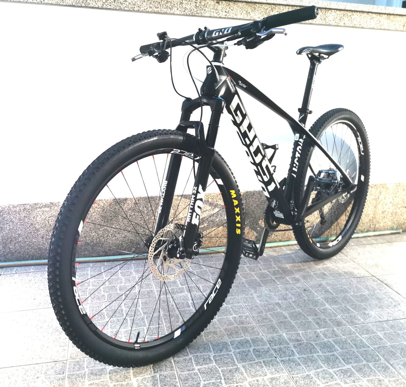 Bicicleta roda 29 carbono
