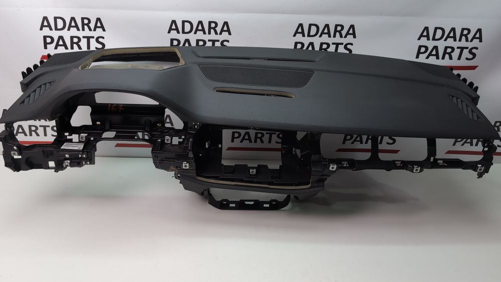 Передня панель торпедо пуста для Audi Q7 2017-2019