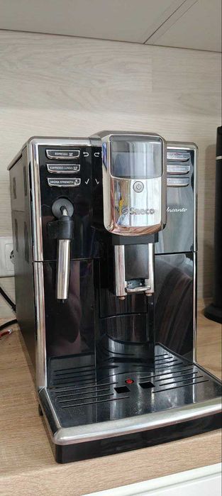 Кавомашина Saeco Incanto HD8911 Б/В