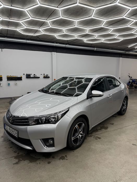 Samochód Toyota Corolla 2014 salon Polska garażowany org 137000km