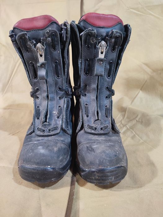 Берци пожежні 39 розмір