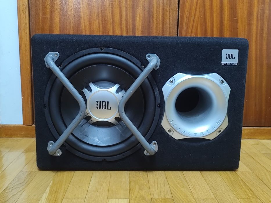 Subwoofer JBL + Amplificador Gt series