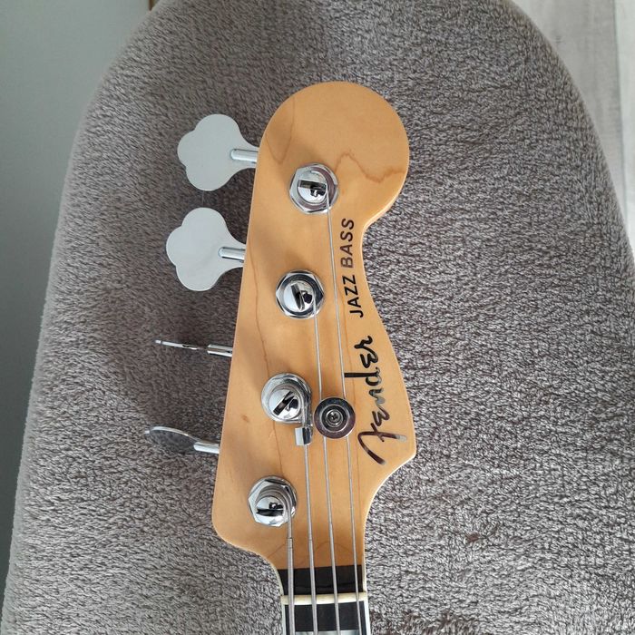 Fender Jazz-Bass elite