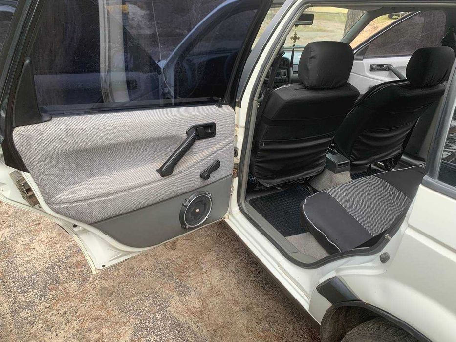 Фольксваген В 3 Універсал 1990