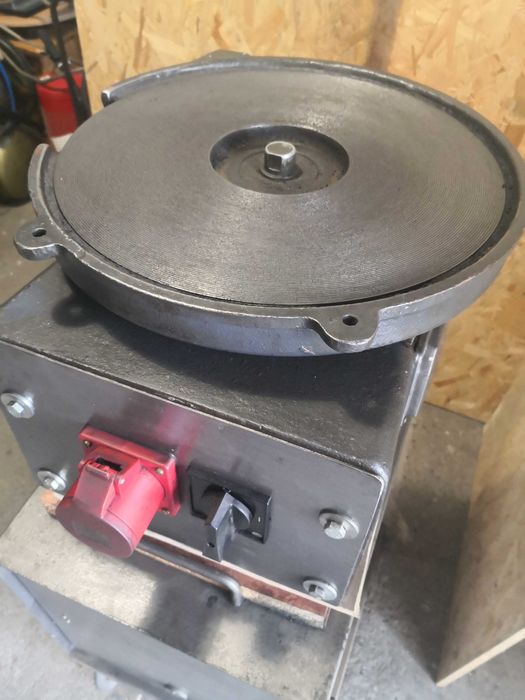 Maszyny do Ostrzenia Sitek i Noży oraz innych elementów