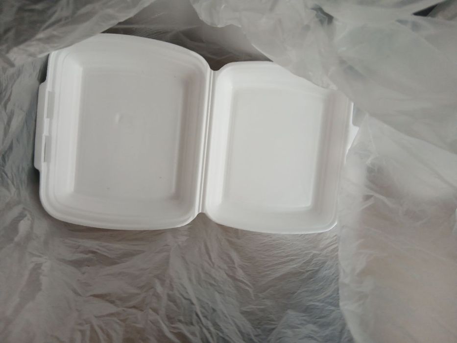 Одноразовий посуд.Розпродаж.