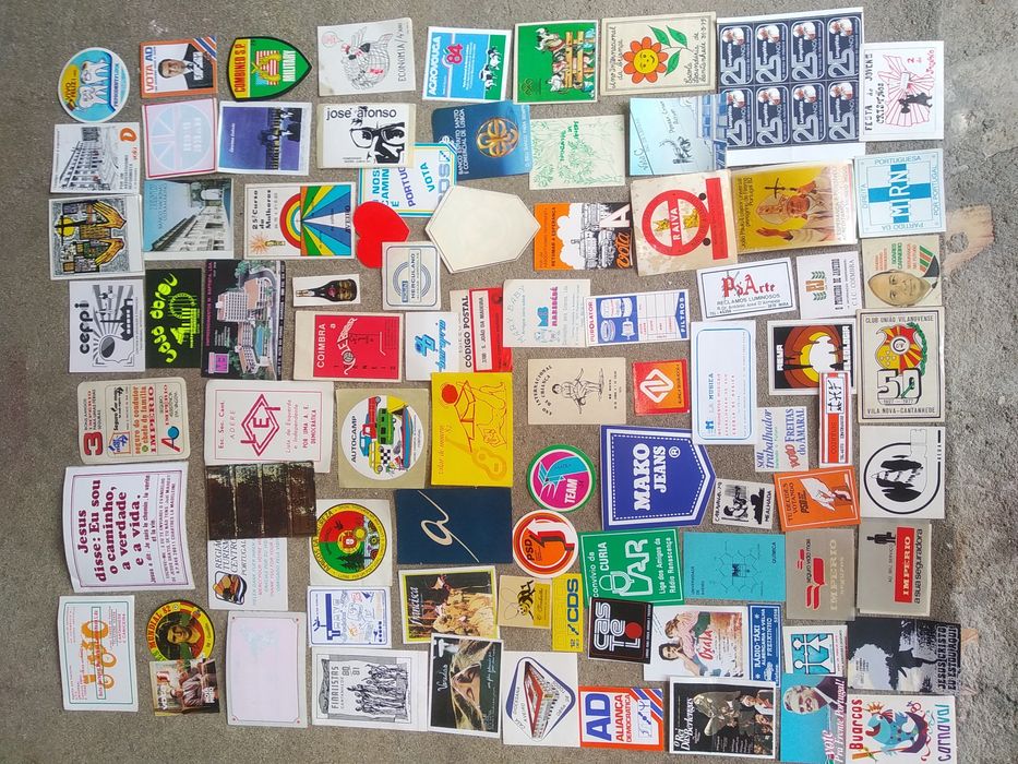 Coleção de autocolantes antigos dos anos 60, 70 e 80