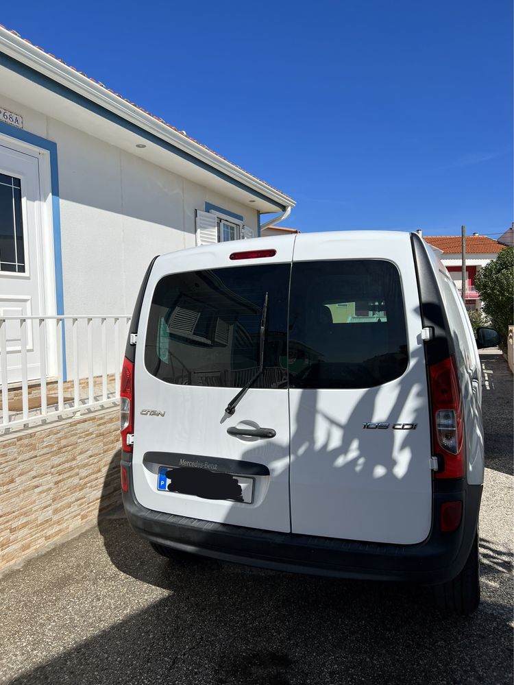 Mercedes Citan Longa 109 CDI c/ Isolamento Térmico e Janela traseira