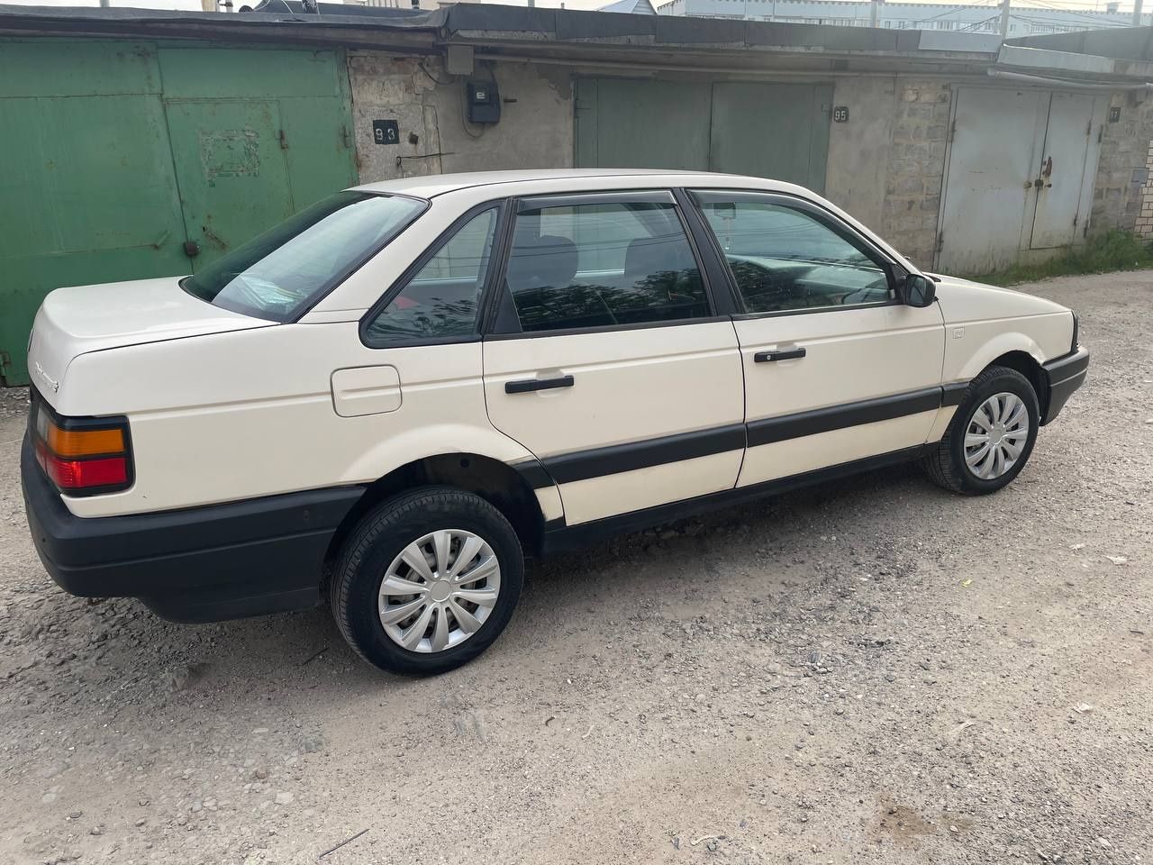 Volkswagen Passat B 3 на Газу!Волксваген Пасат Б 3 с газом!!!