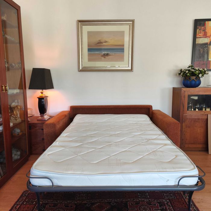 Sofá Cama em excelente estado
