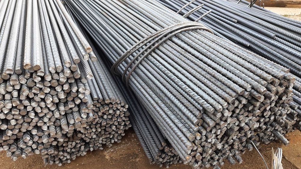 Stal zbrojeniowa z dostawą i rozładunkiem na budowę. Cena brutto.