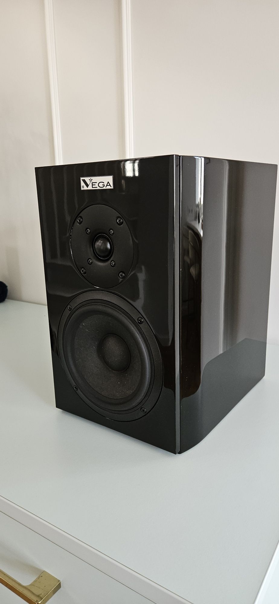 Kolumny podstawkowe / Głośniki  VEGA II Wilk Audio