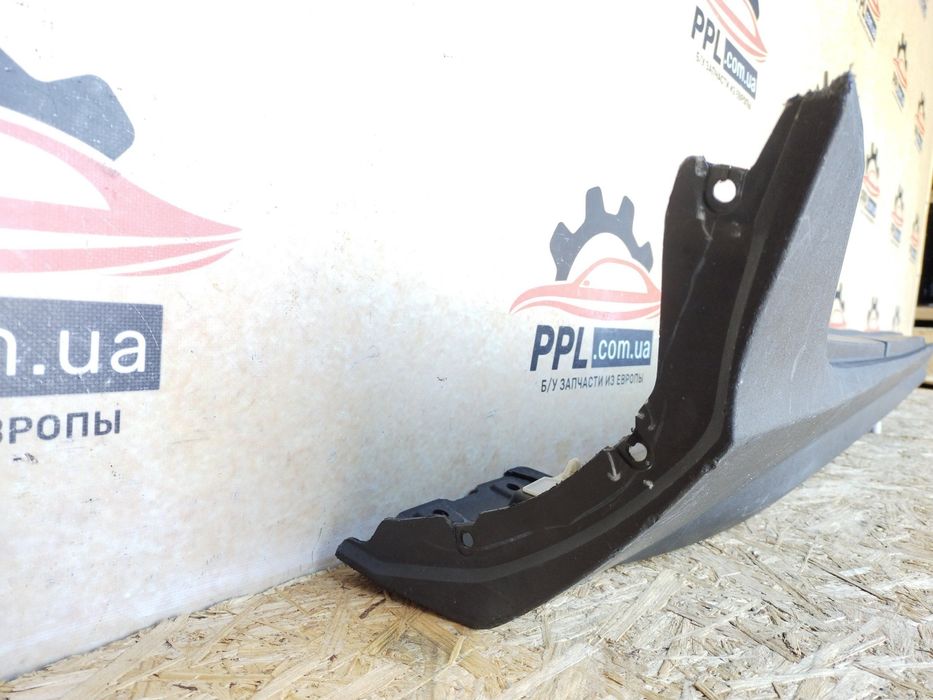 Volvo V40 Cross Country 2012-2016 Накладка порога правая 31290542