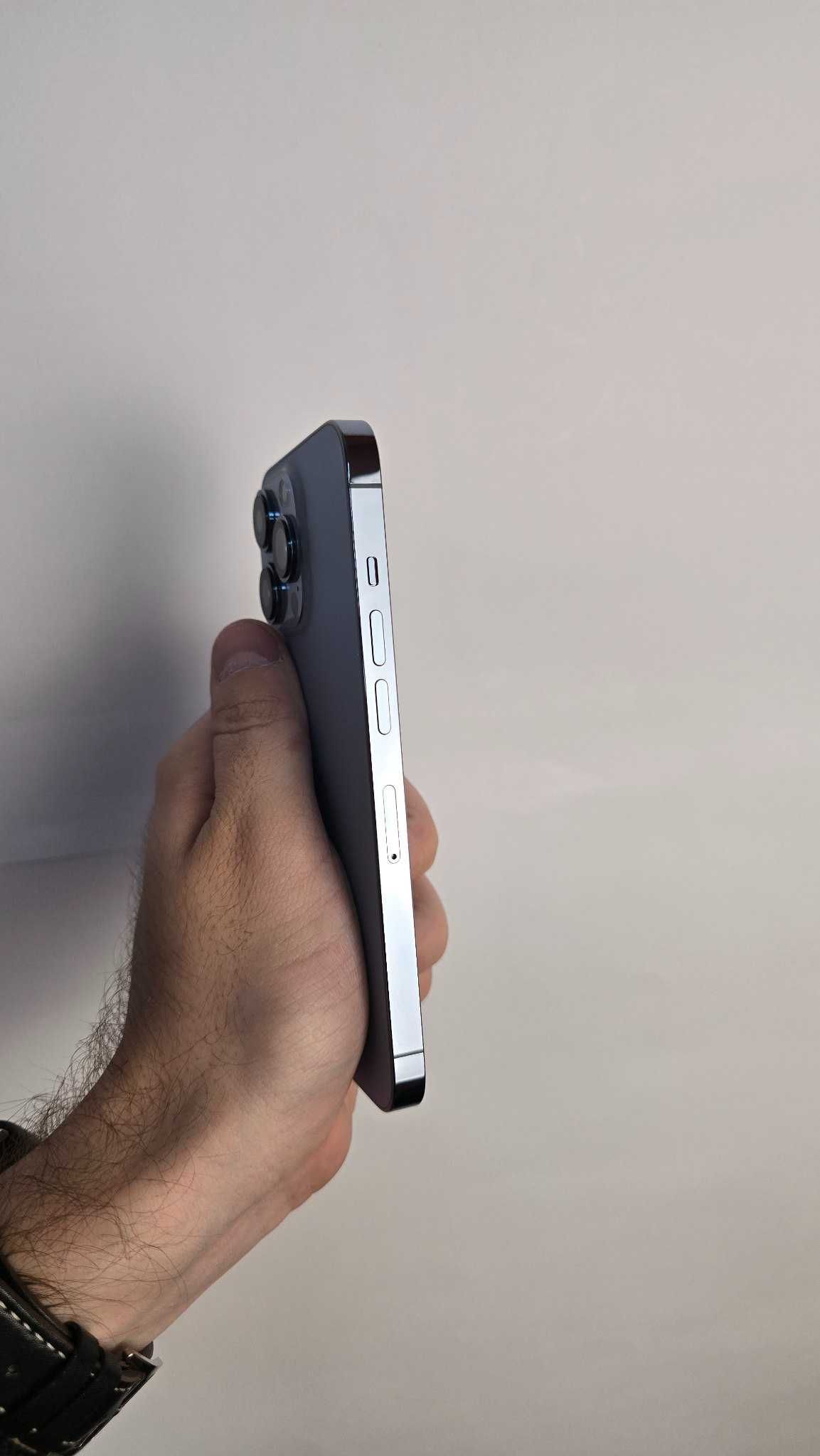 iPhone 13 Pro Max 128 Gb + AirPods Pro 2