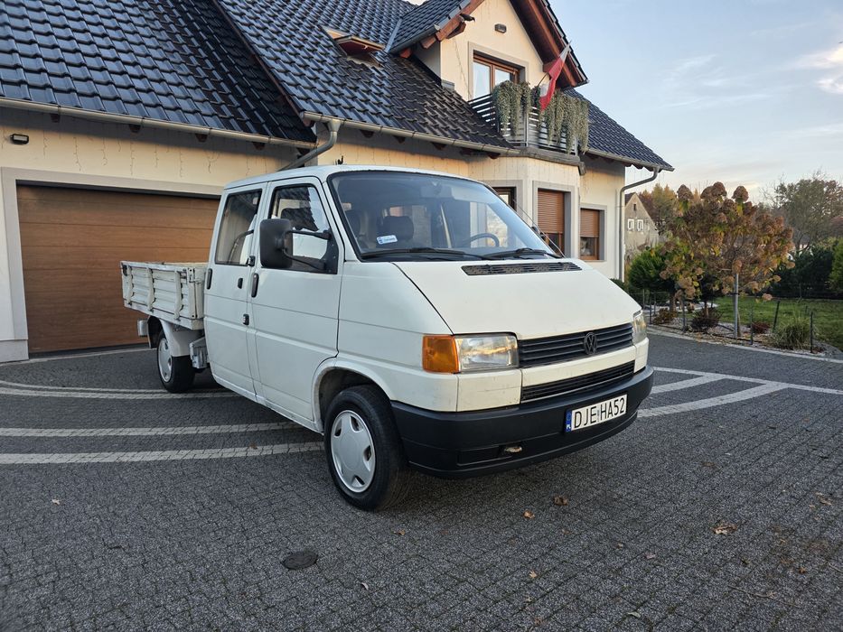 Volkswagen Transporter T4 2.4D doka,brygadówka,6 osob