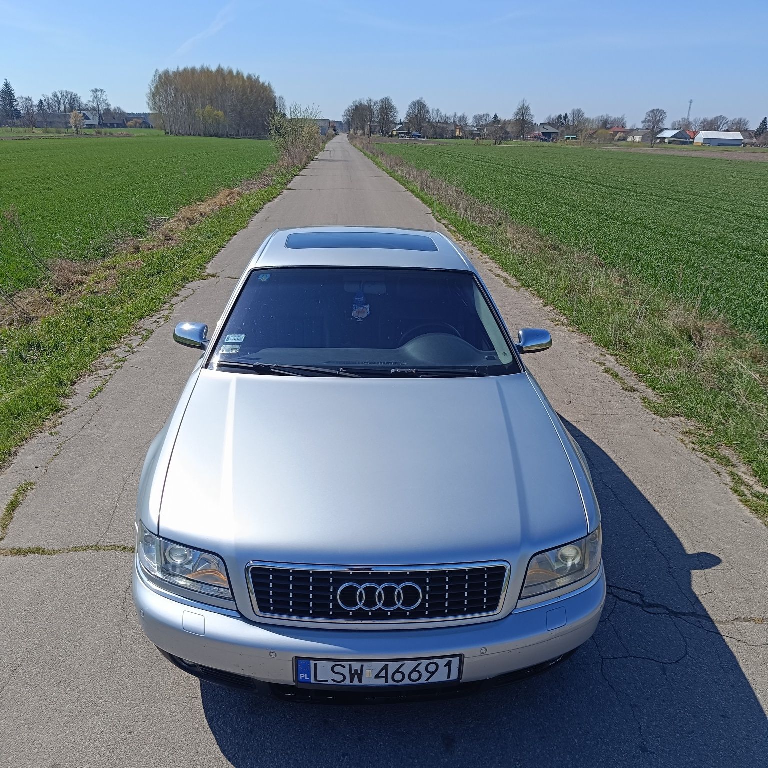 Audi A8 D2 4.2 310km